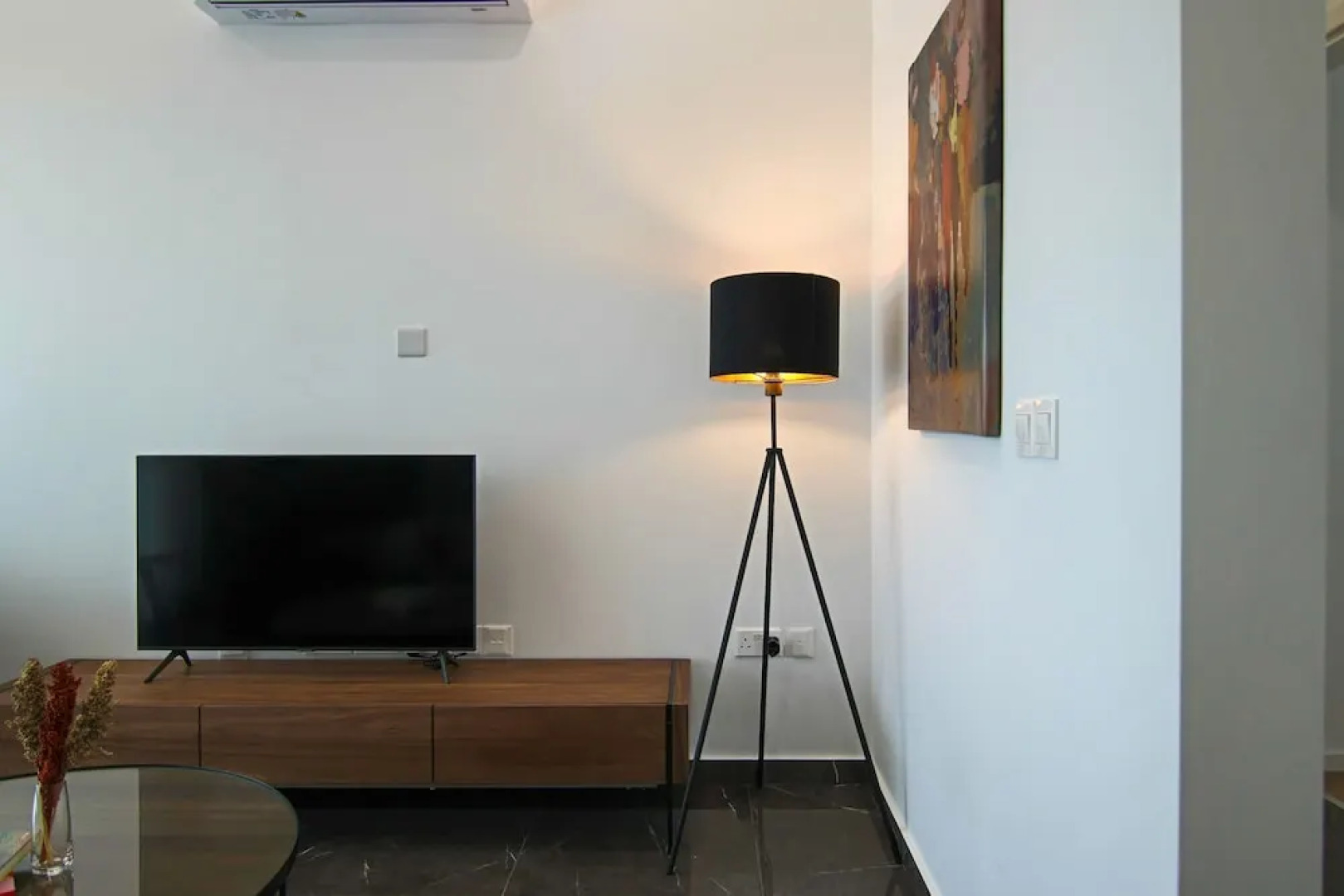 Phaedrus Living: City View Anna Residence 101