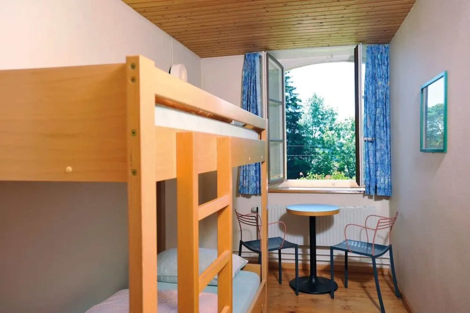 Youth Hostel Le Bémont