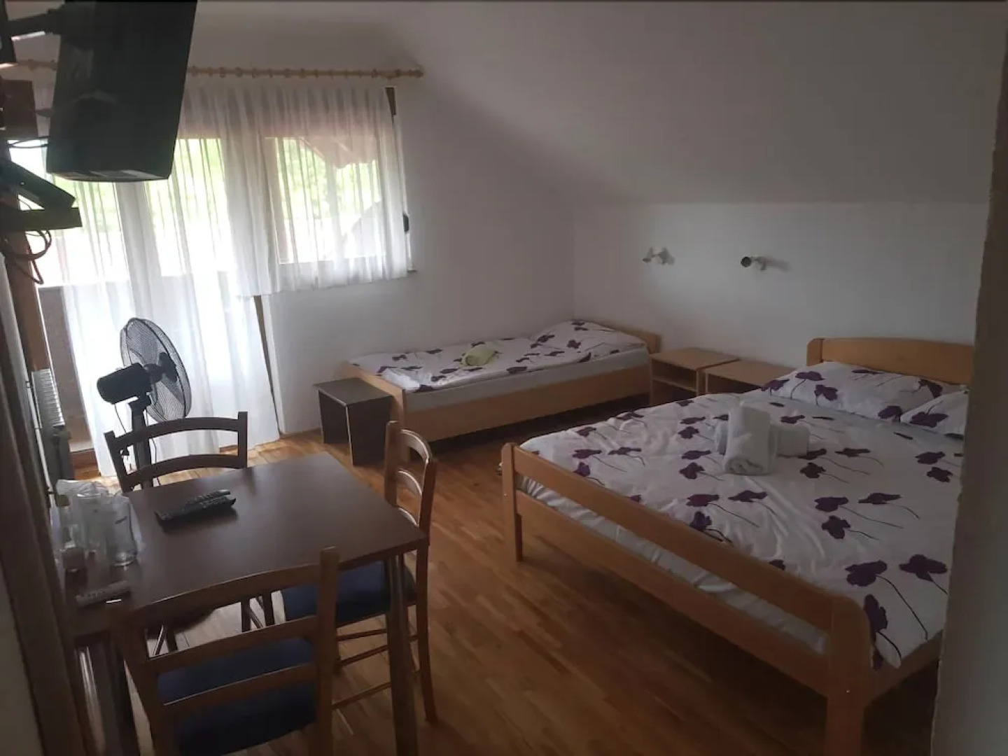 Rooms Jezero