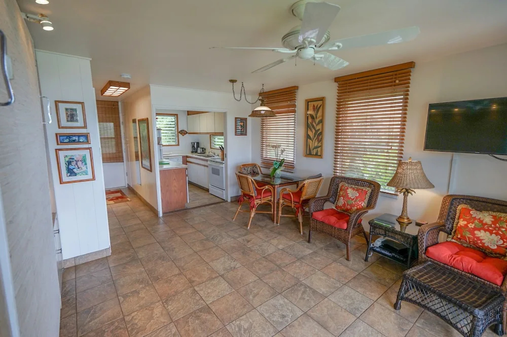 Kapa'a Sands 10 Studio