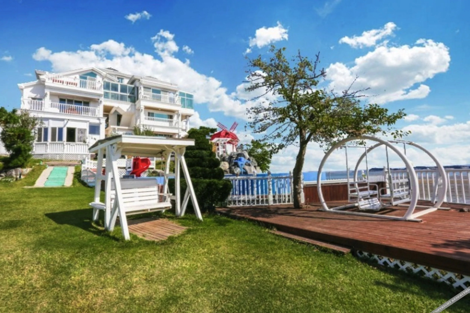 Taean Human Bali Pension