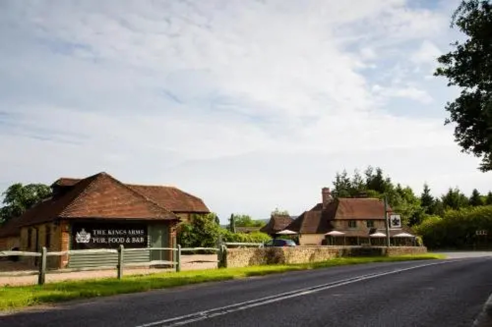 The Kings Arms Guest House  Restaurant