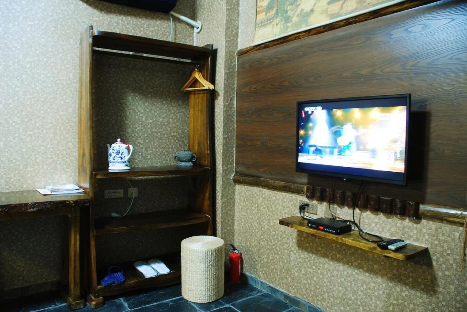 He Shang Ju Bie Shu Ke Zhan