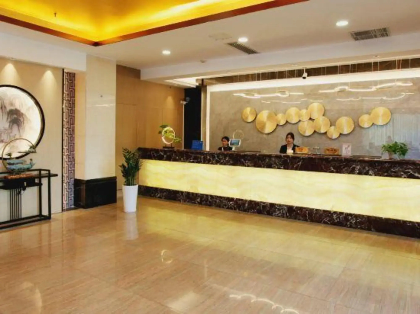 Xinxing Henghui Royal Hotel