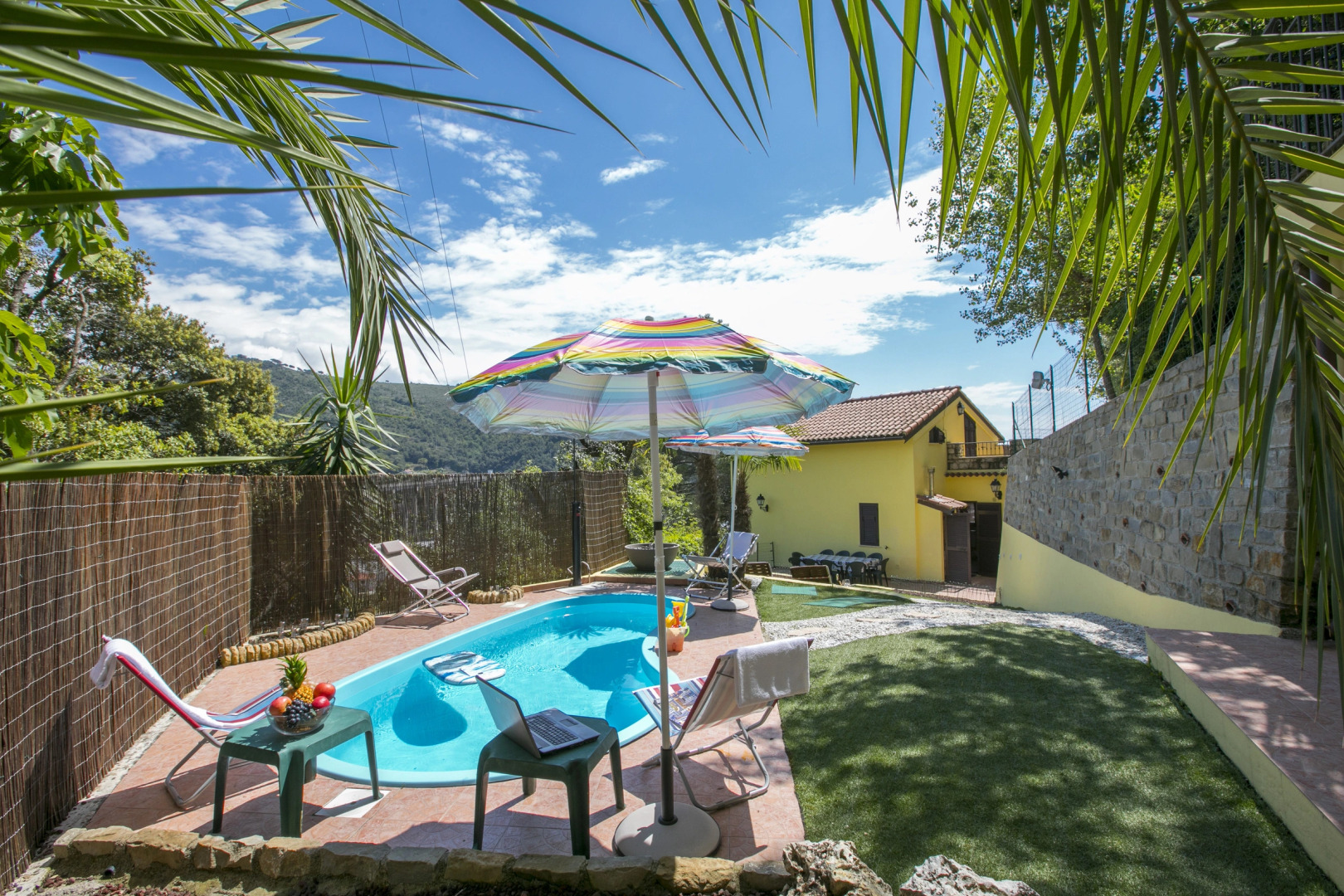 Villa Monte Enrico - Pool And Whirlpool