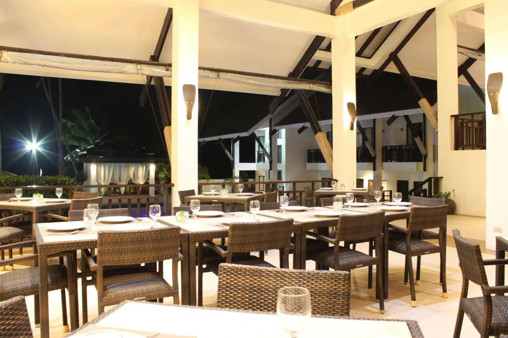 Dive Thru Scuba Resort