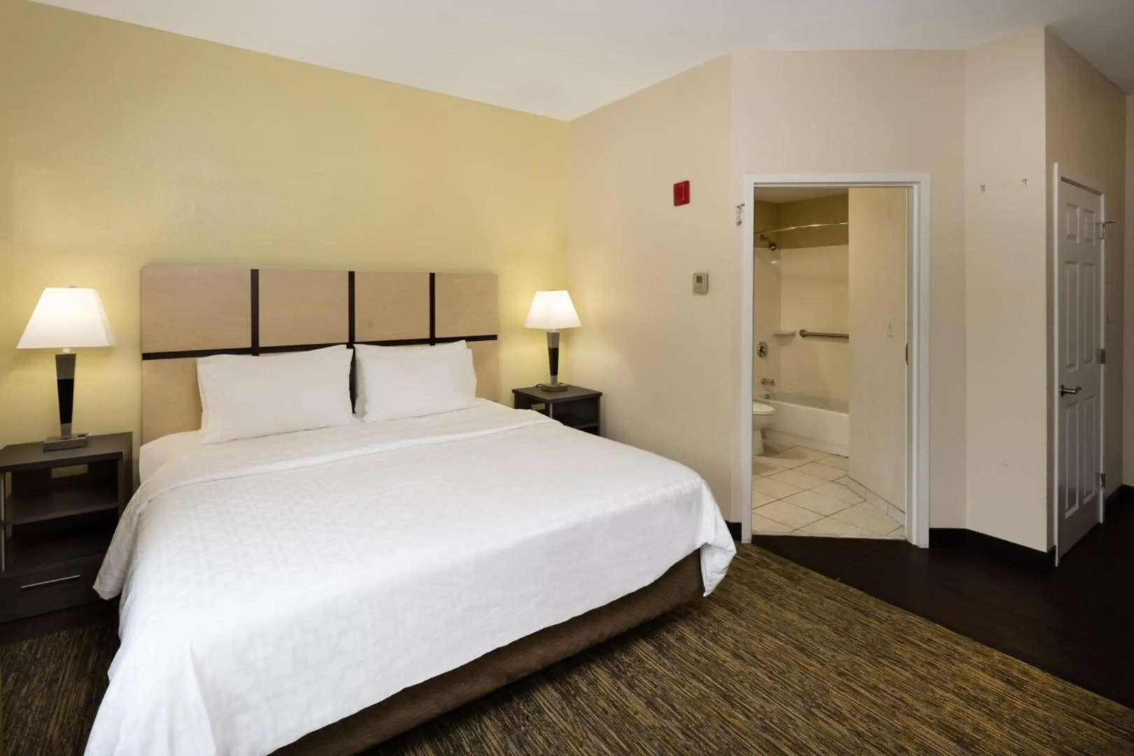 Candlewood Suites Windsor Locks Bradley Arpt by IHG