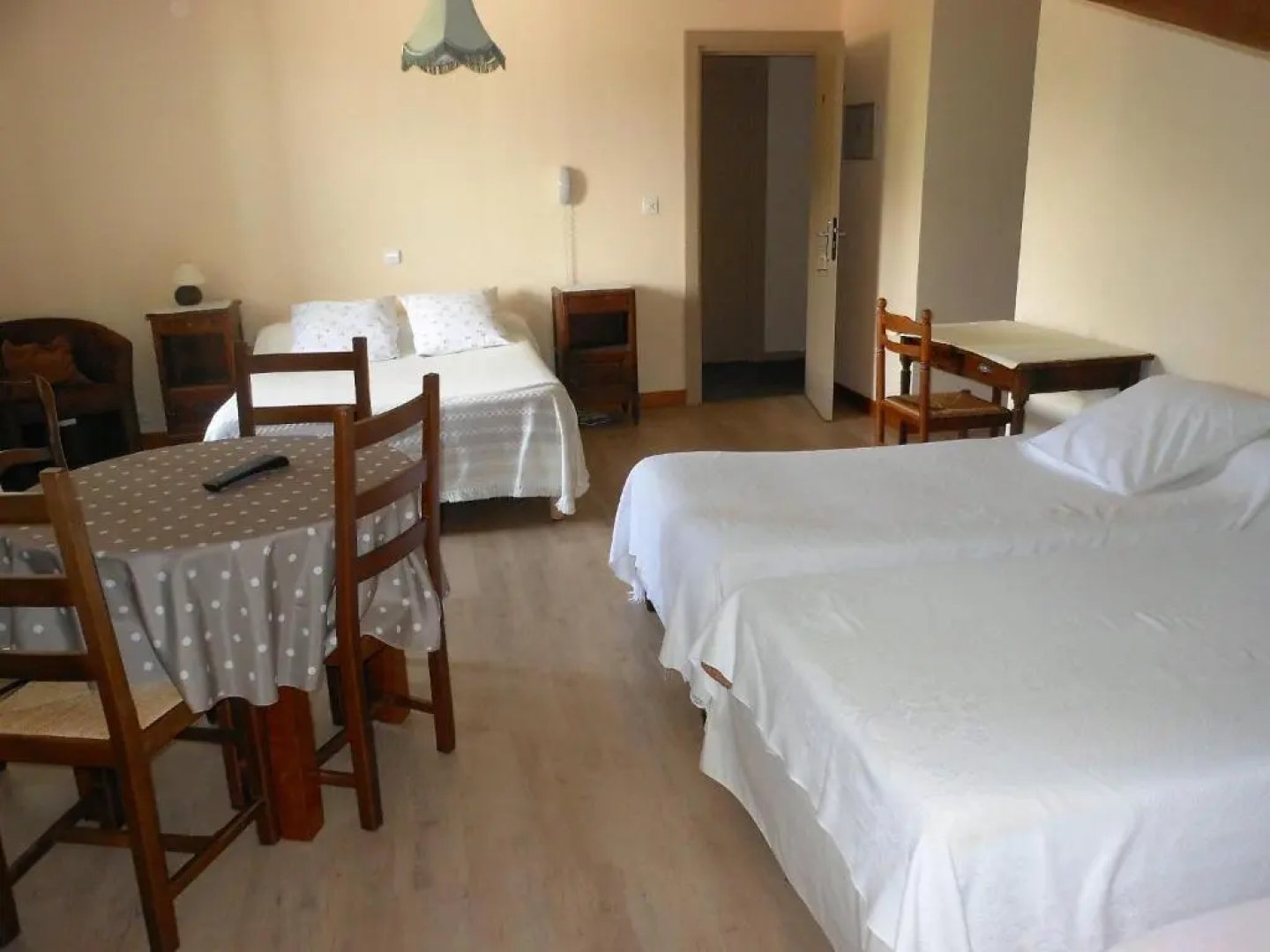 Bon Séjour Hotel