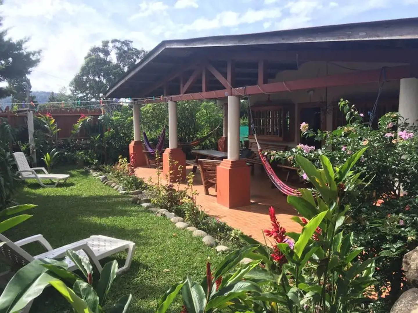 Spanish by the River - Boquete - Hostel