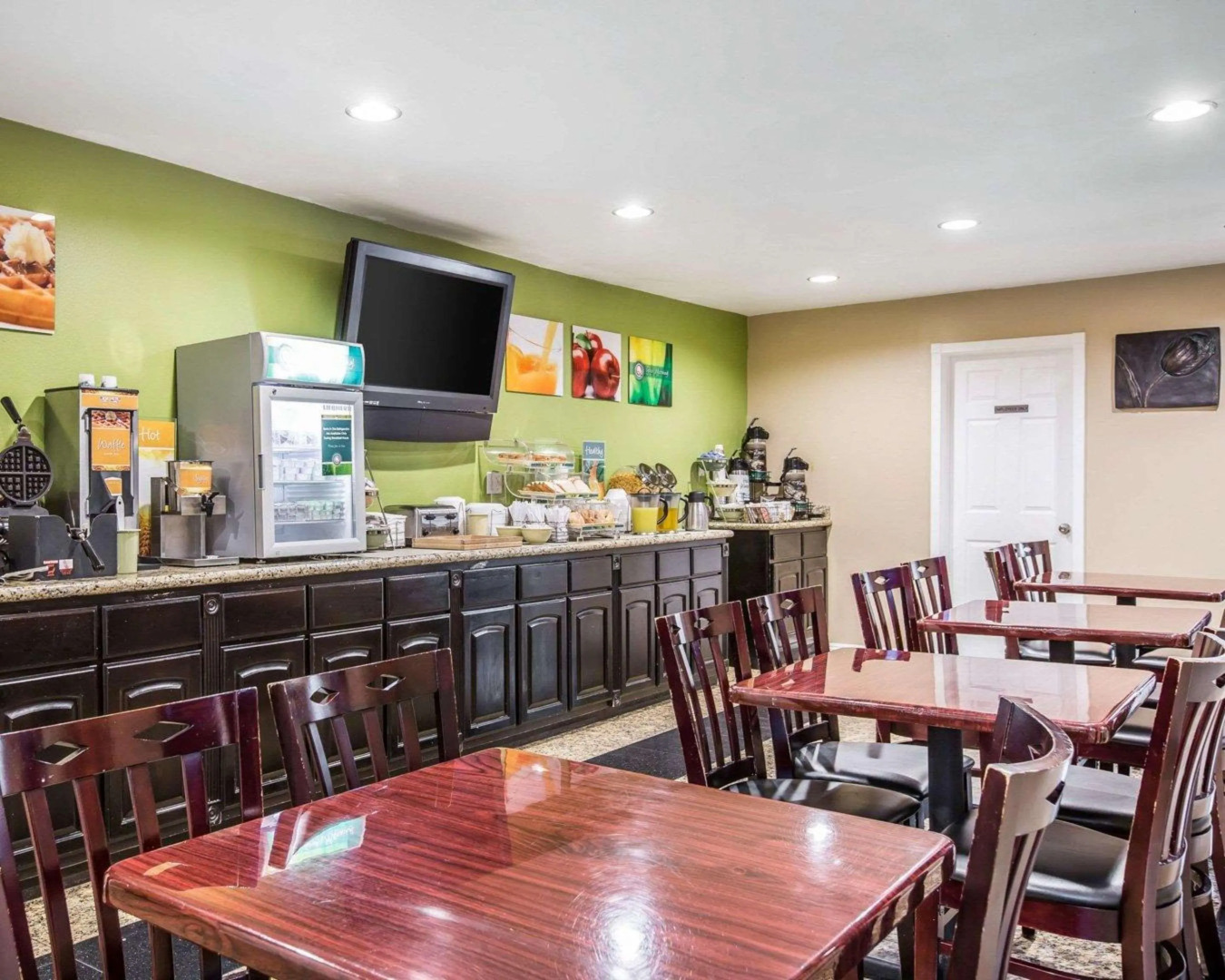 Quality Inn & Suites Thousand Oaks