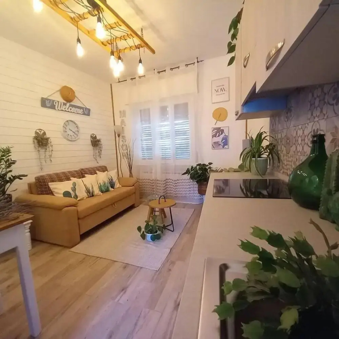 An Oasi for Traveller Close to the Lake and Lugano