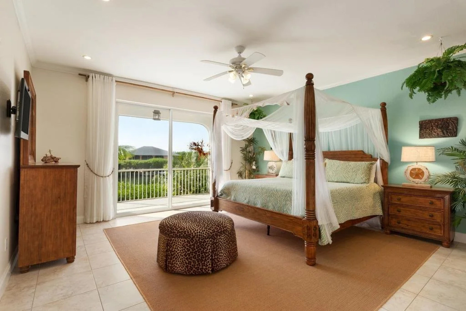 15 Coco Plum Beach access by RedAwning