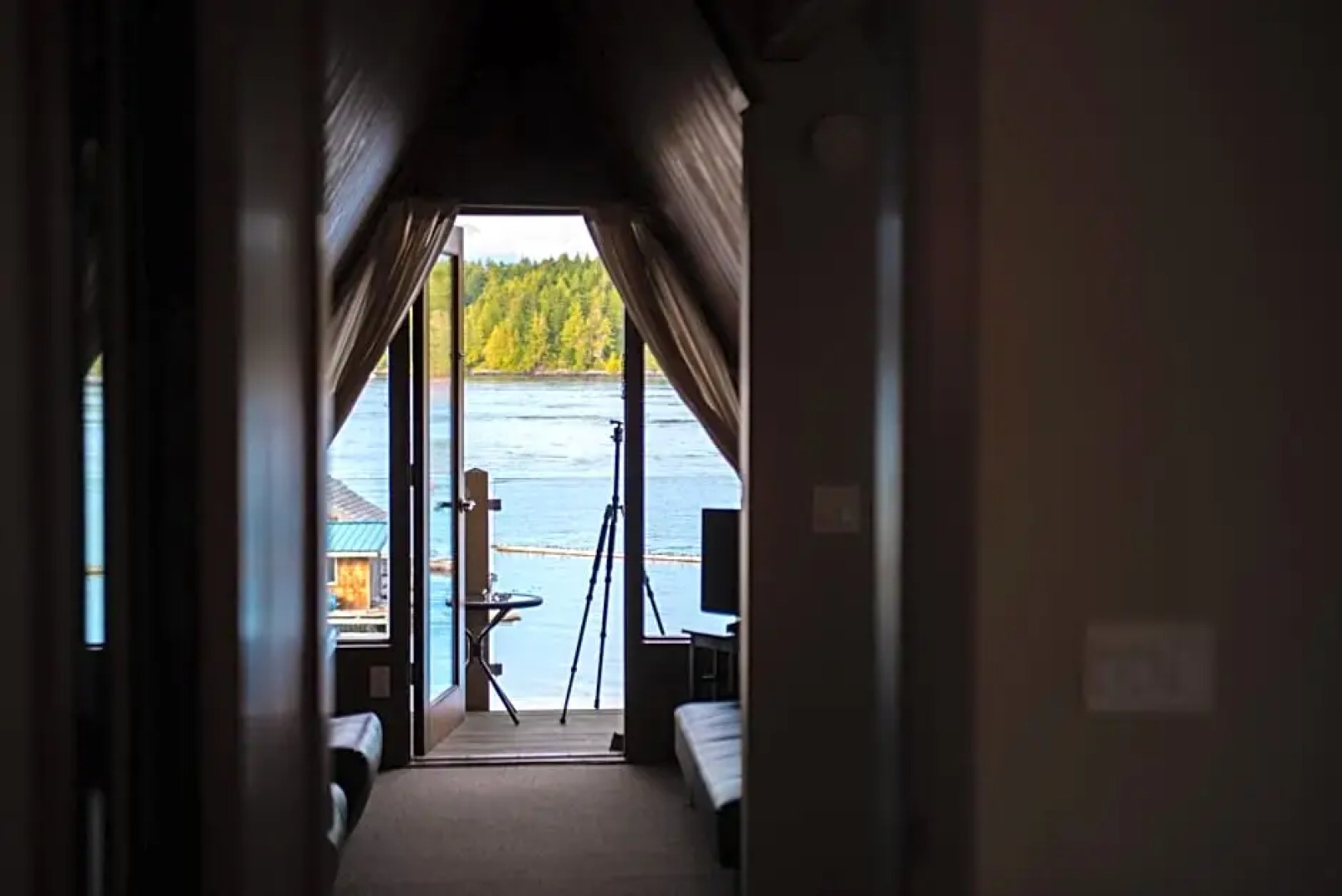 The Shoreline Tofino