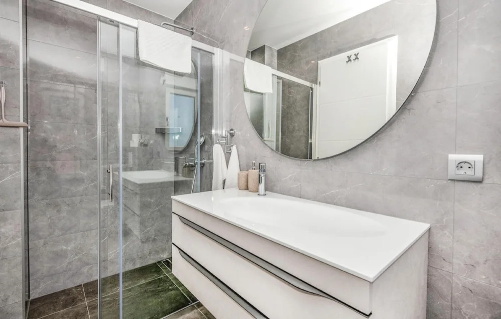 Beautiful Home in Makarska With Outdoor Swimming Pool, Wifi and 3 Bedrooms