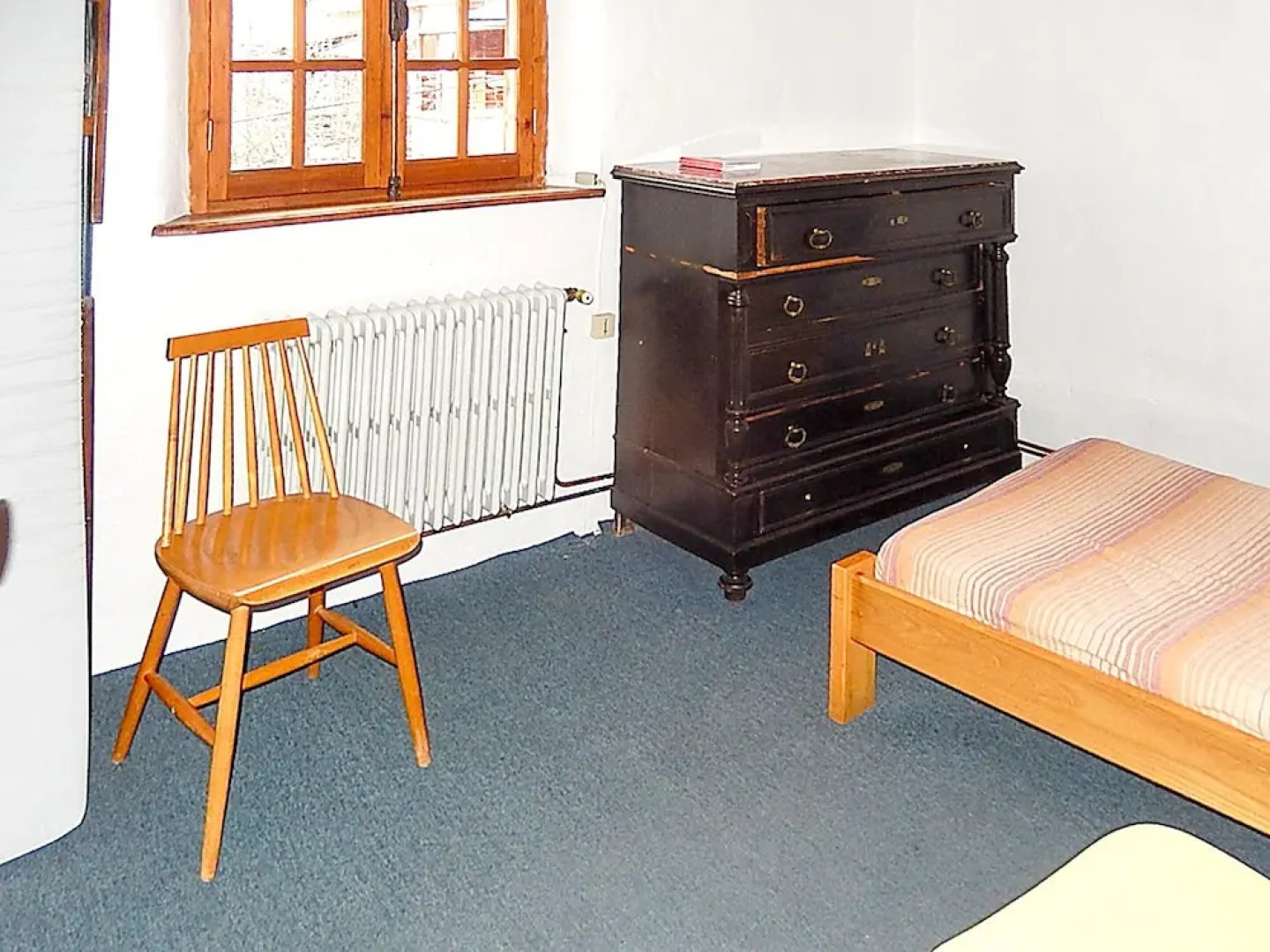 House With 4 Bedrooms in Thorame-basse, With Wonderful Mountain View, Enclosed Garden and Wifi - 16 km From the Beach