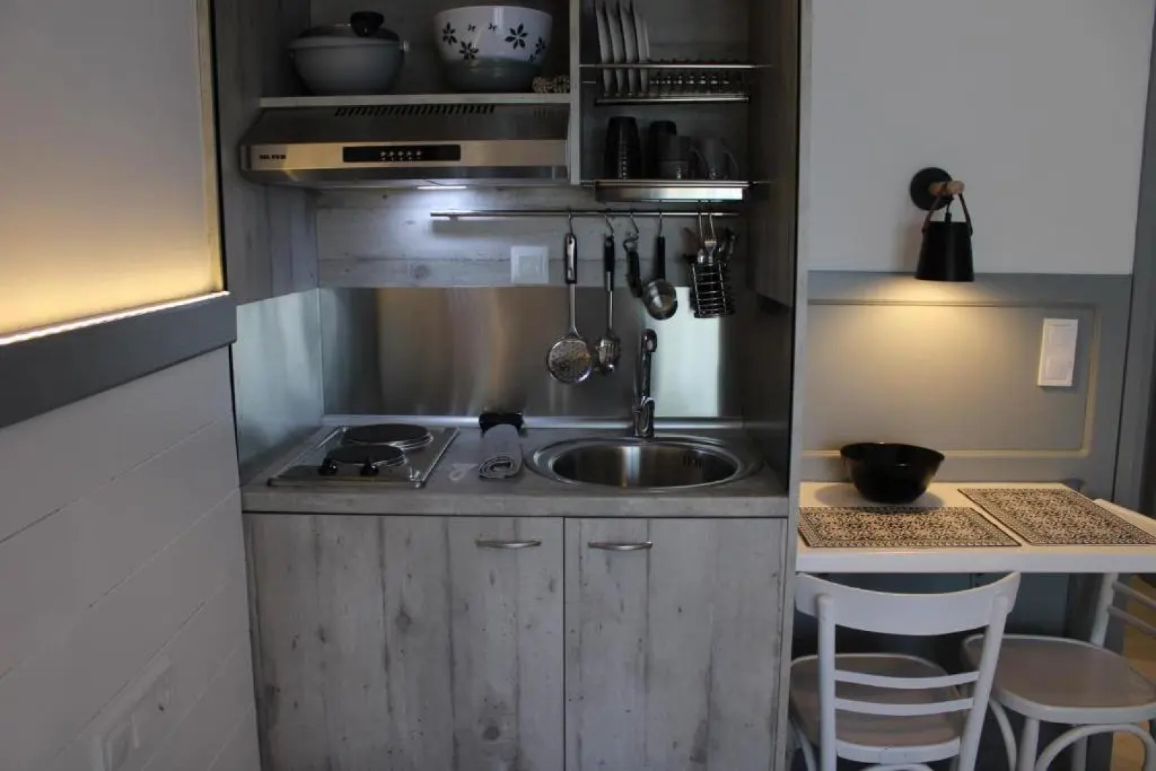 Studio Tsirigotis Sea view