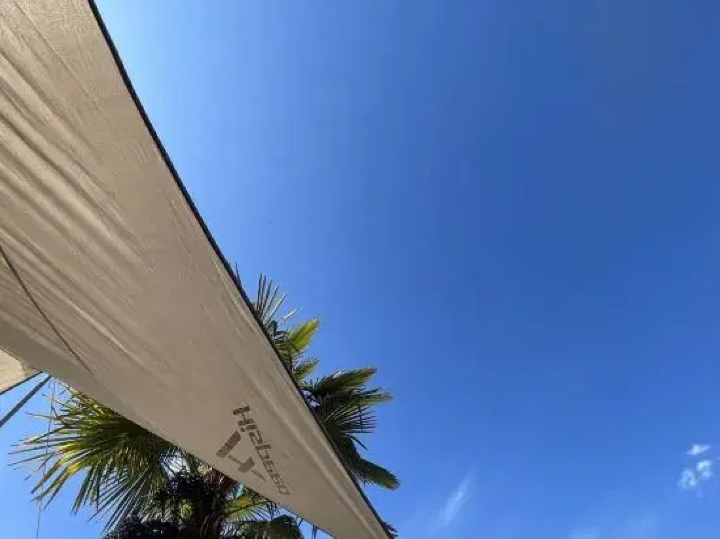 Danba yunshangzangjia Resdrt Hotel