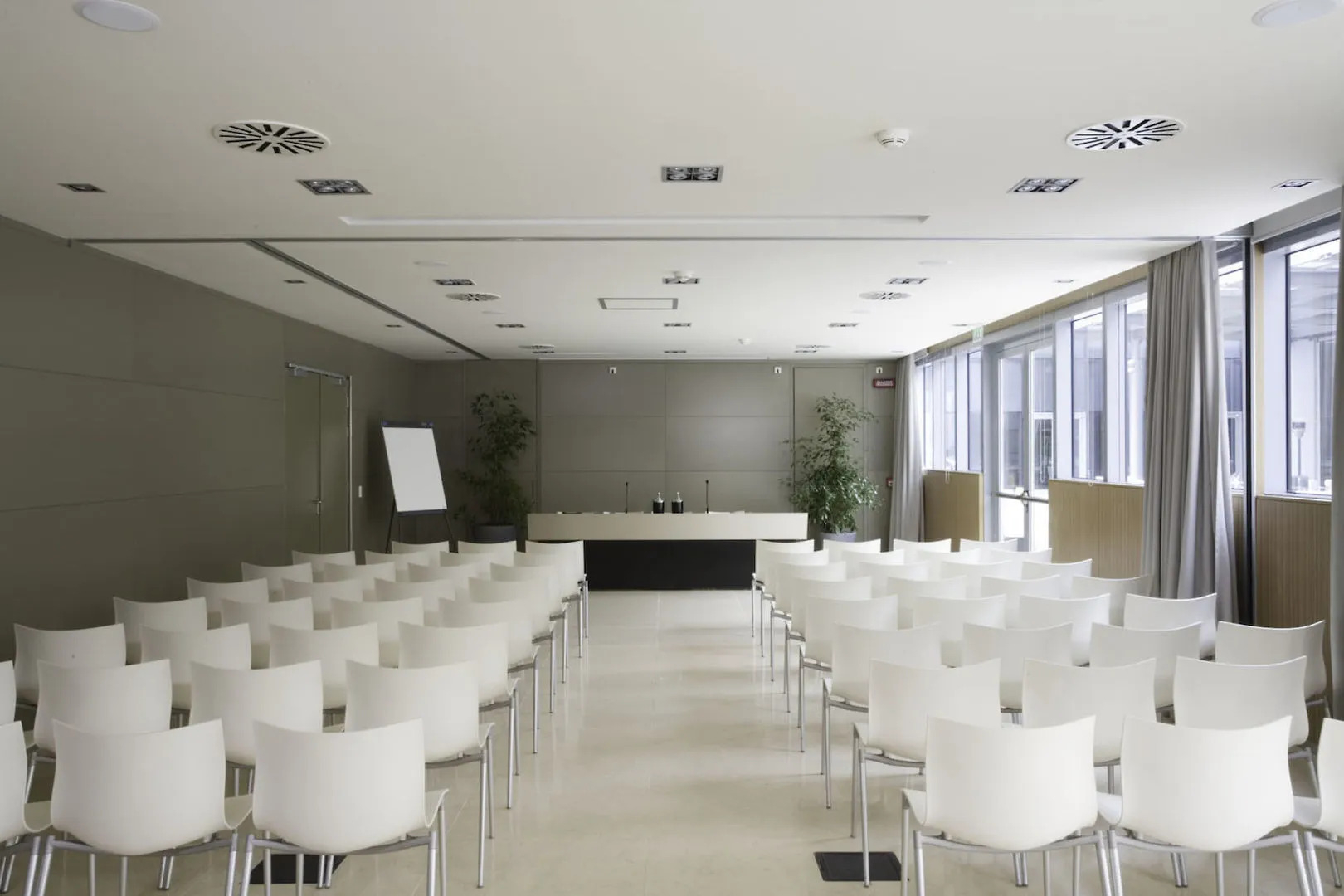 UNA HOTELS T Hotel Cagliari