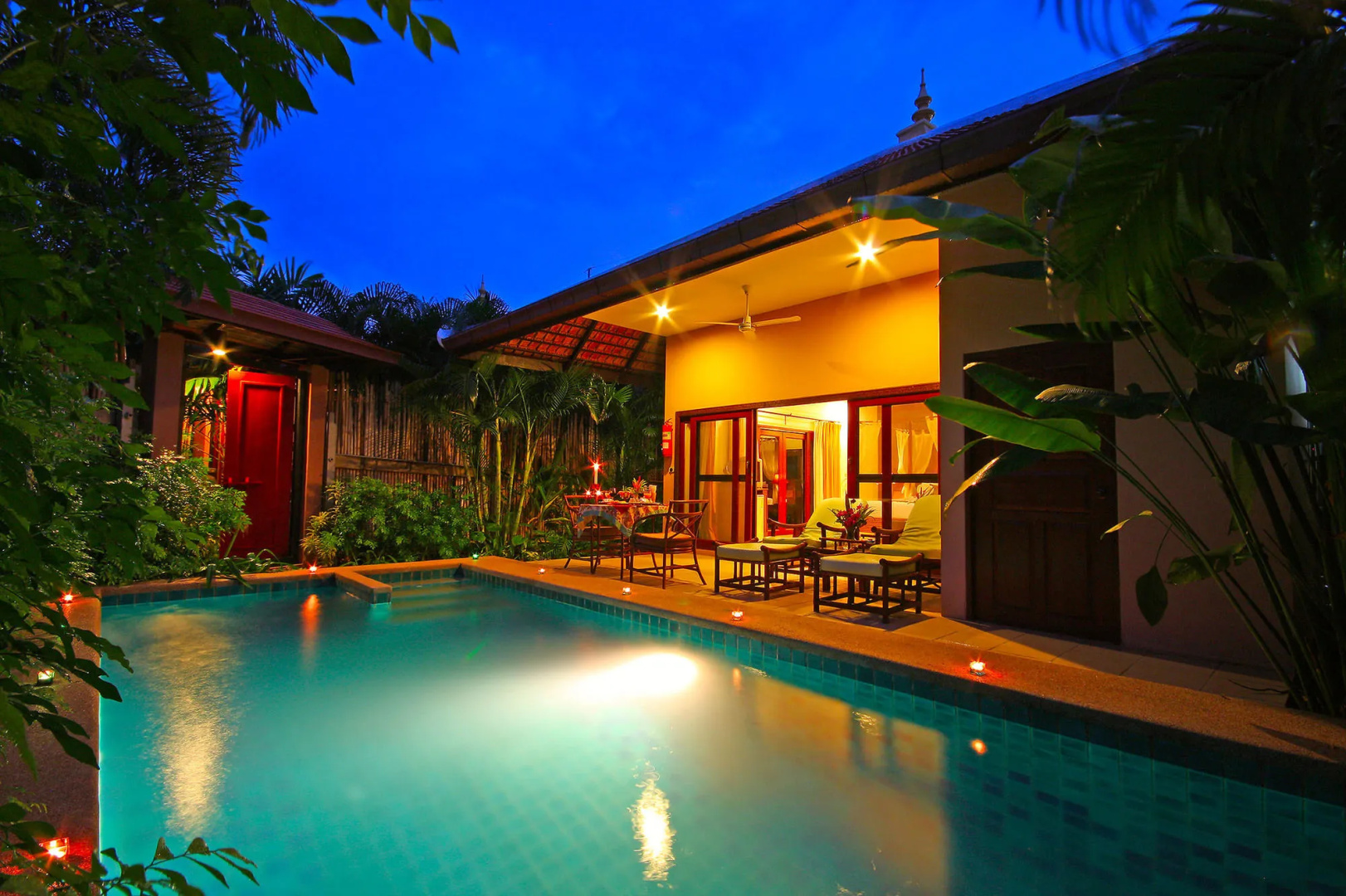 Villa Raya Private Pool Villas Resort