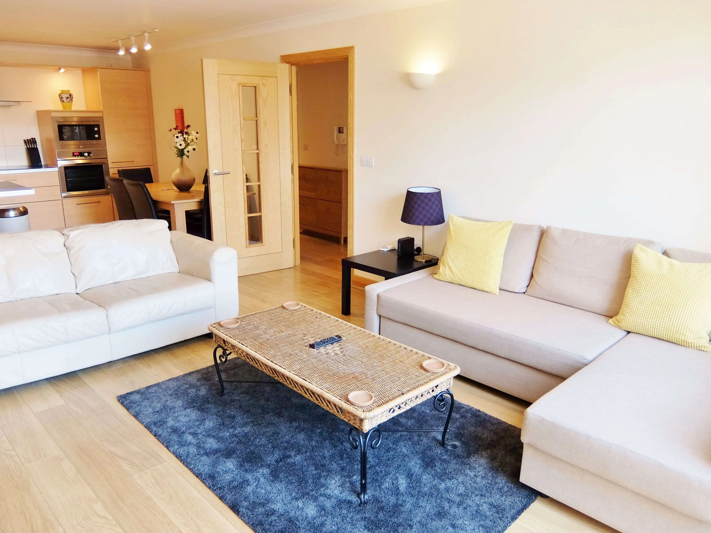 Hampton Court Palace View by Vantage Apartments