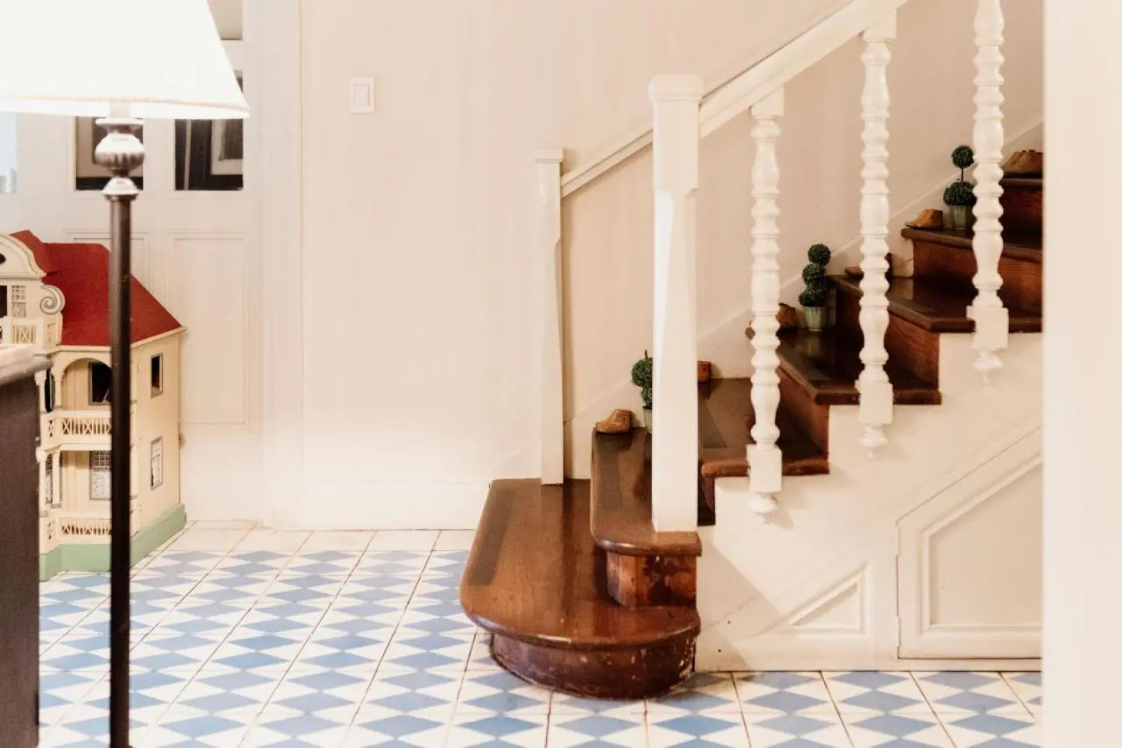 Exclusive Rentals II