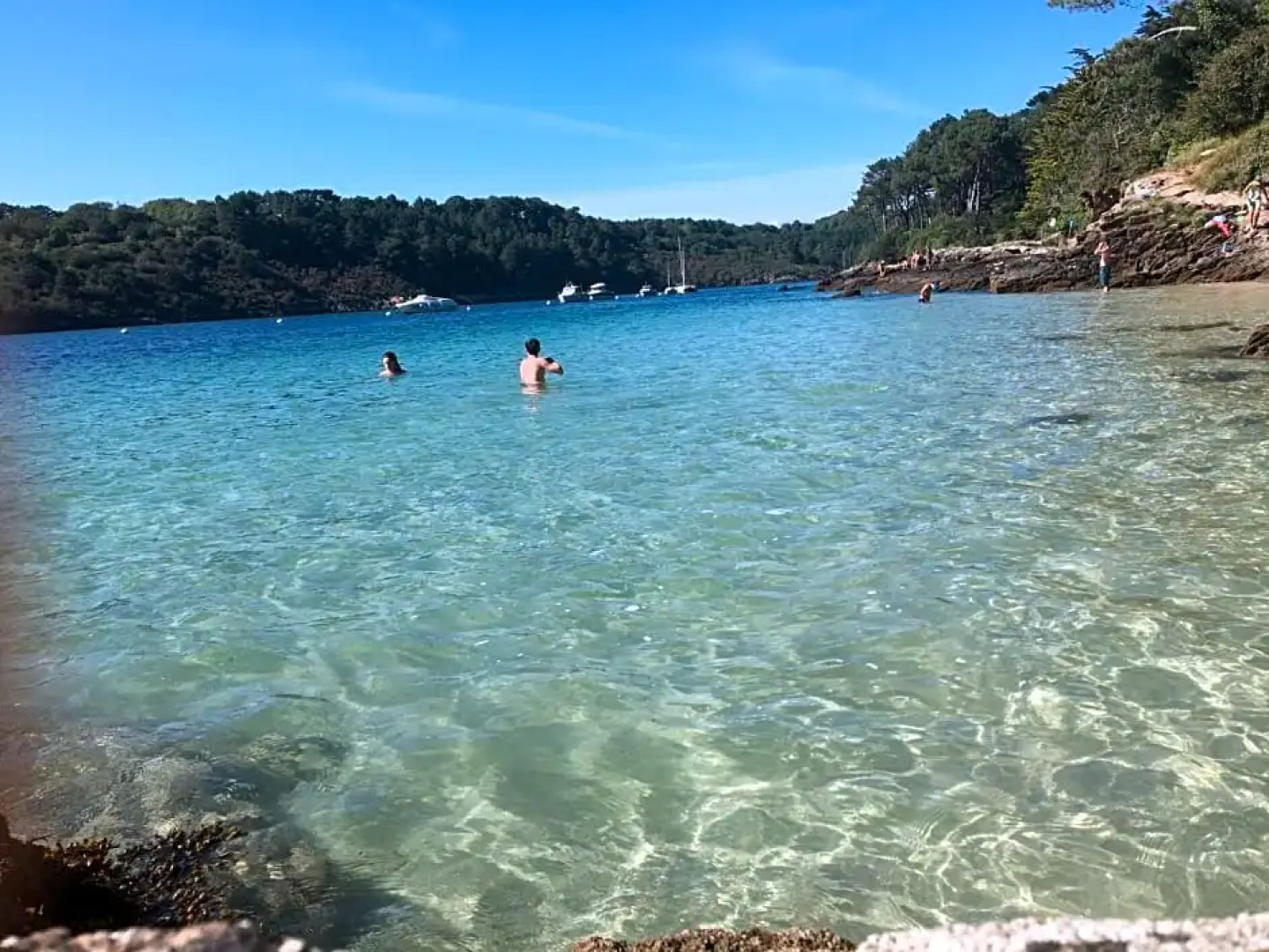 COTTAGE des RIAS 2 chambres d'hôtes ou 1 suite à 172 m de la mer
