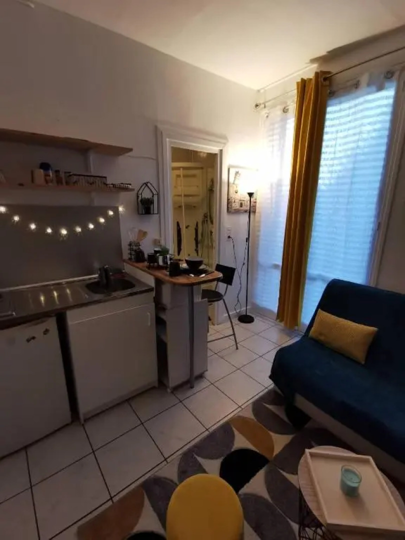 Joli Studio - PROCHE MER - BALCON