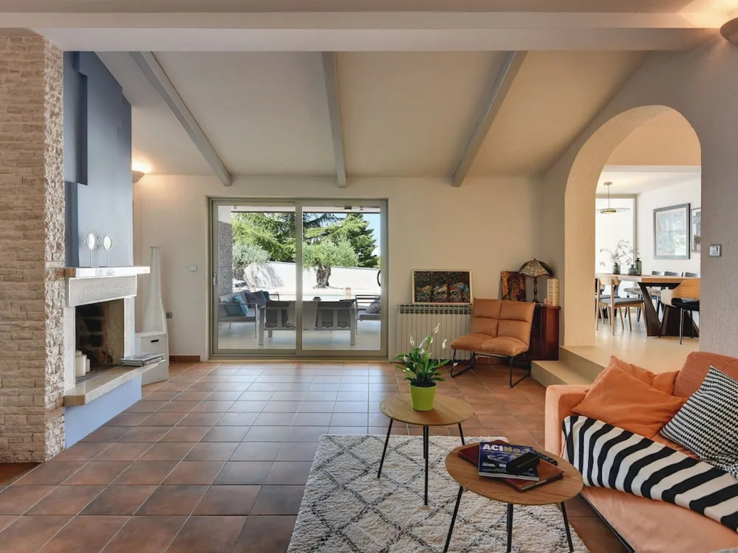 Villa in Stinjan With Pool and Sea View