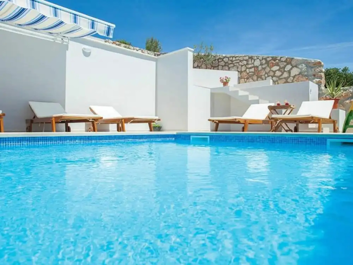 Sea View Villa in Cara