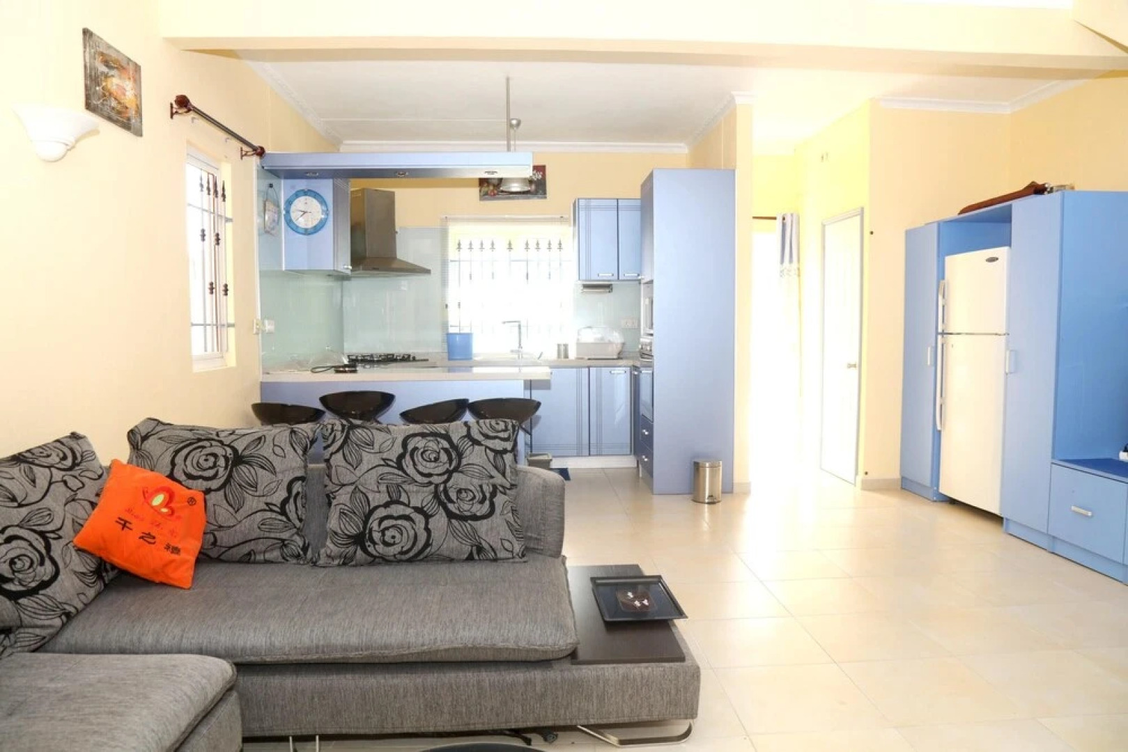 House with 2 Bedrooms in Grand Gaube, with Pool Access, Terrace And Wifi