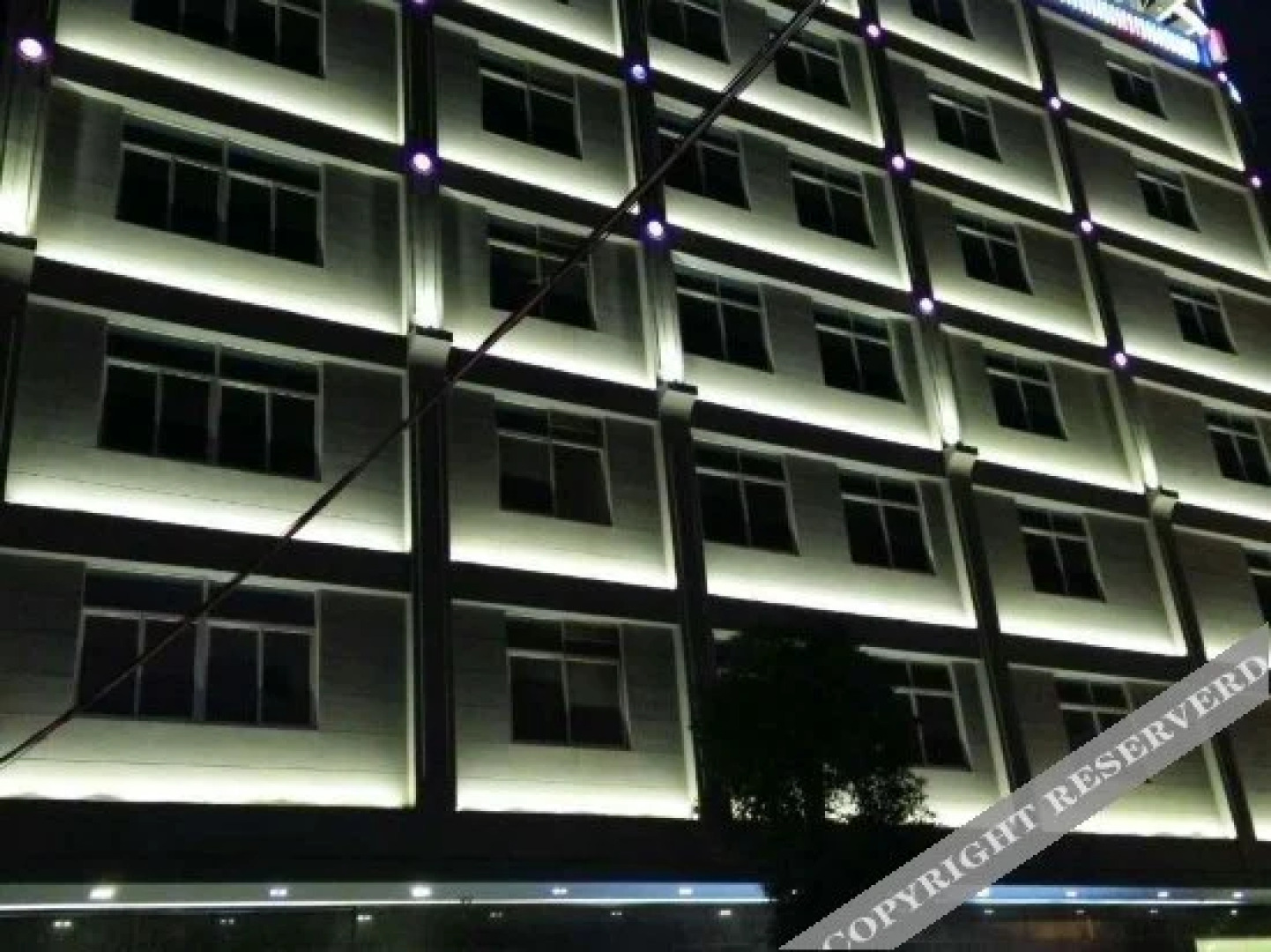 Xiaogang Business Hotel