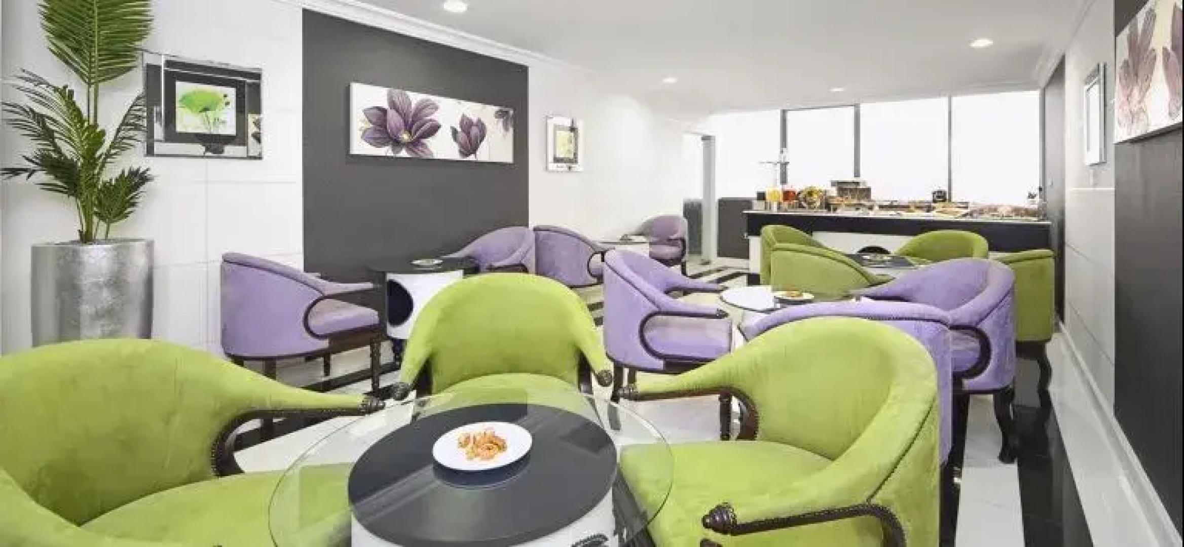 Swiss Hotel Corniche