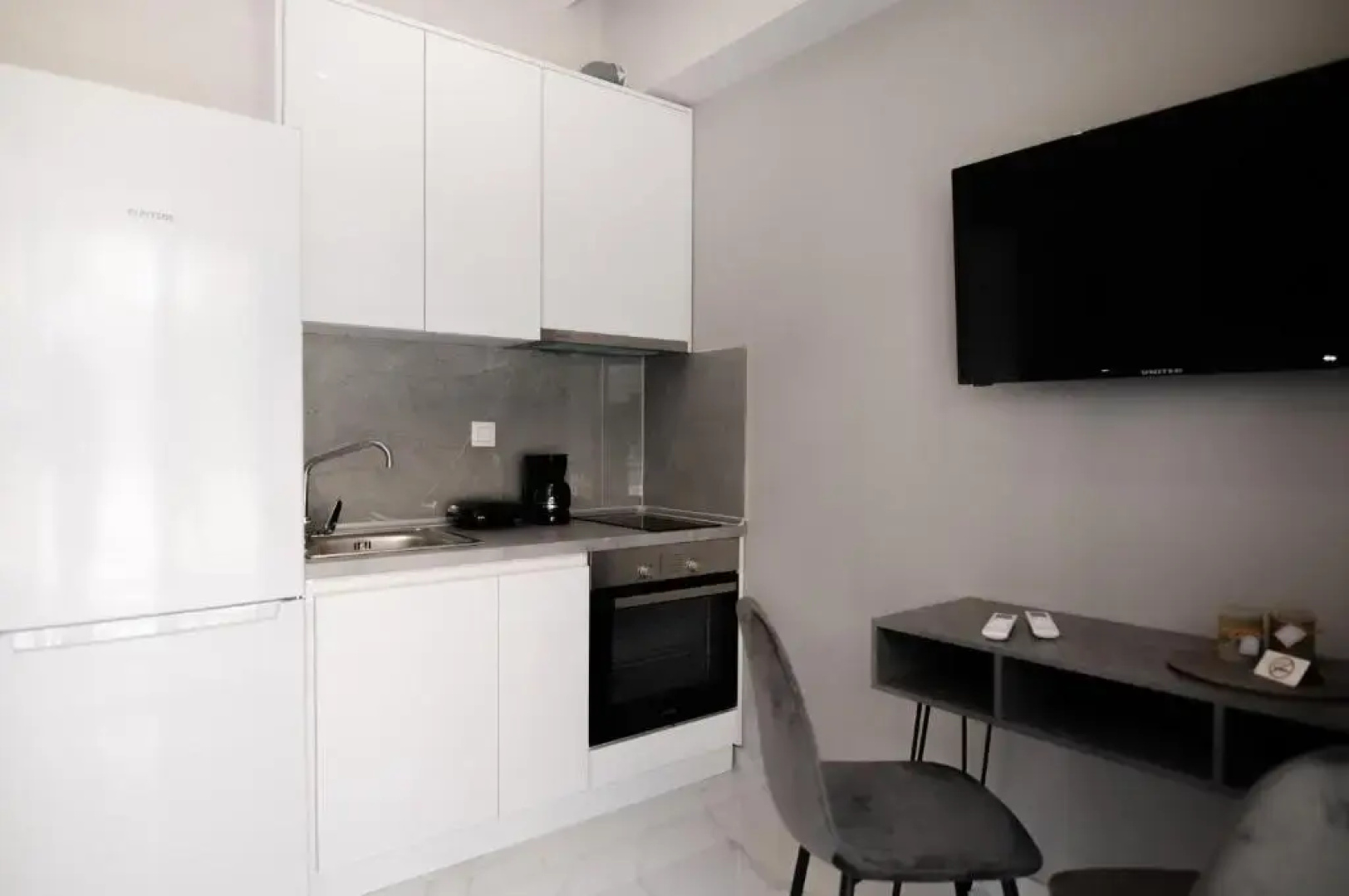 Alex Hotel