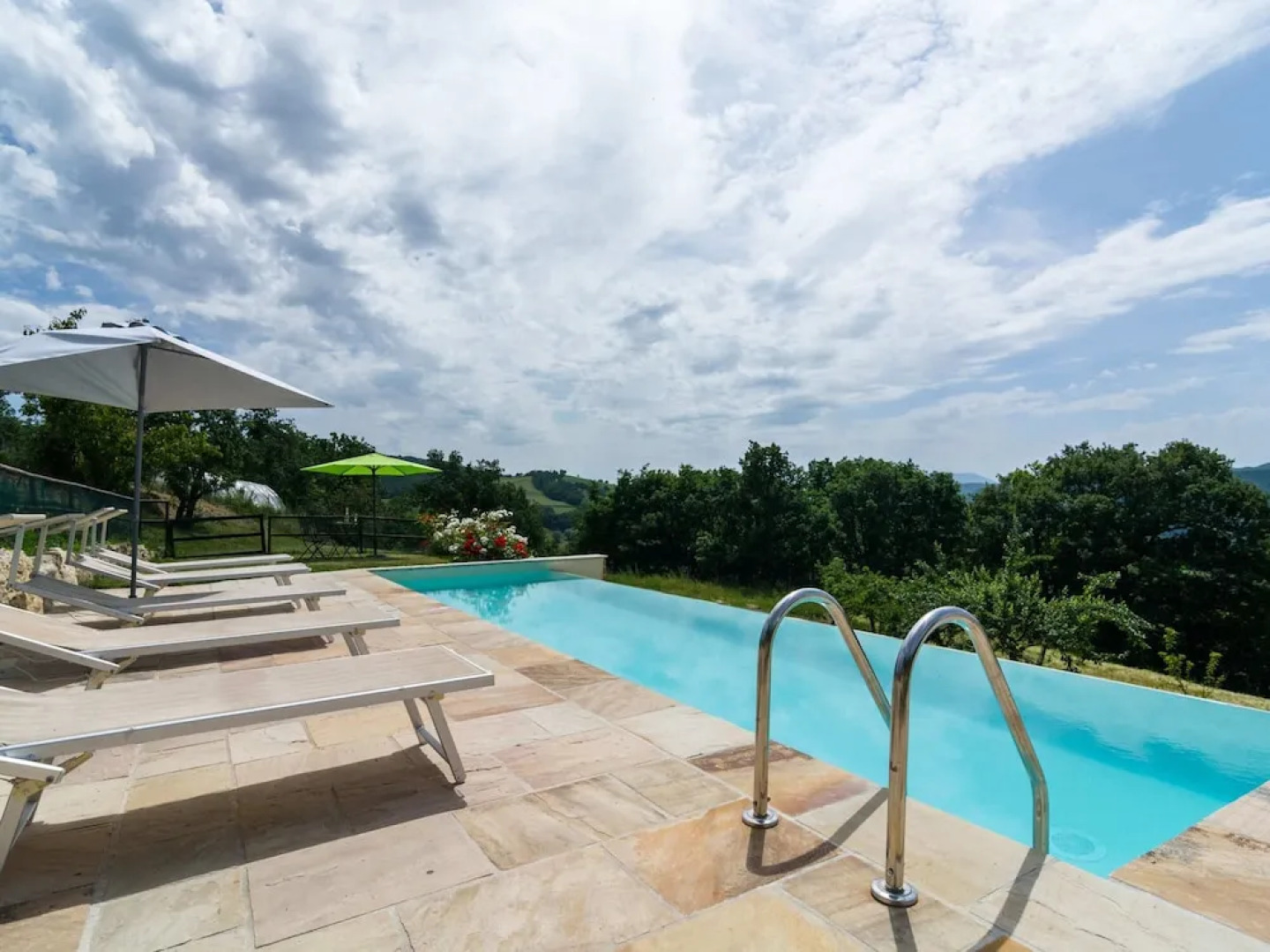 Tranquil Farmhouse in Sestino