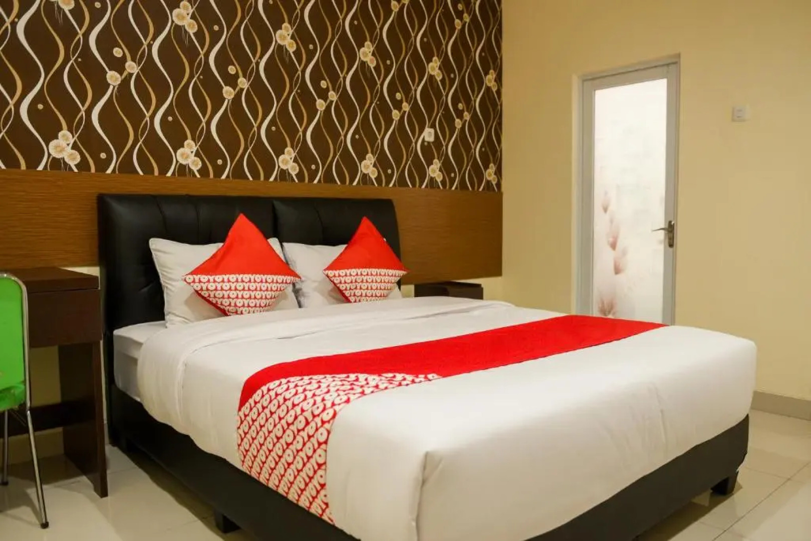 OYO 2757 庞多克诺尔拉哈j酒店(OYO 2757 Pondok Noer Rahayu)