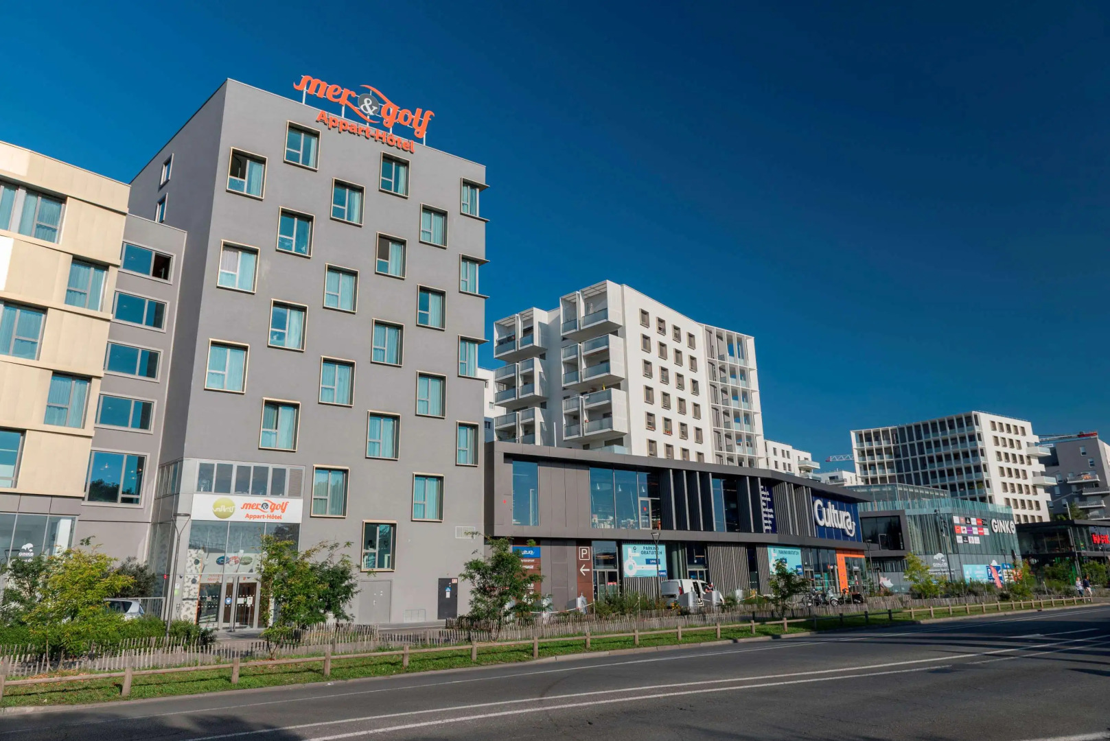 Appart-Hôtel Mer & Golf City Bordeaux Lac