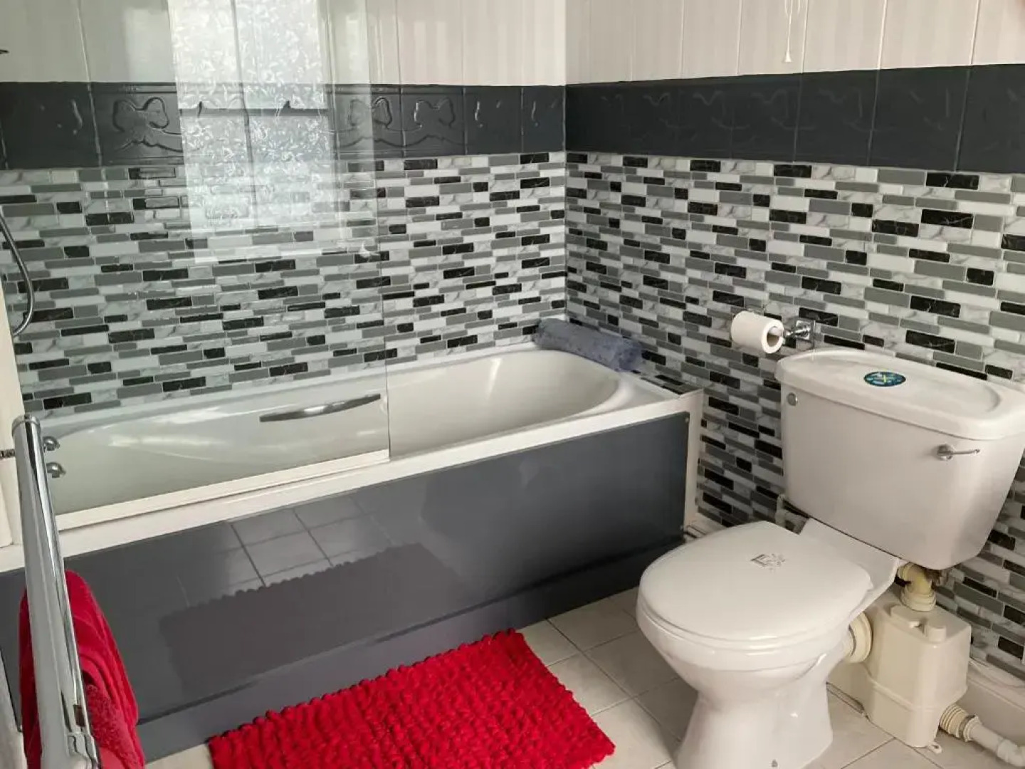 Number 52 Bed & Breakfast