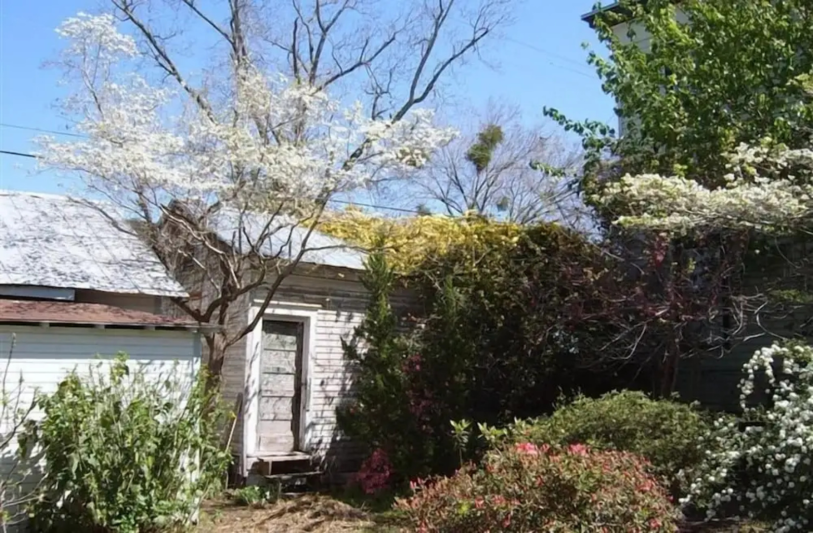 Roussell's Garden Bed & Breakfast