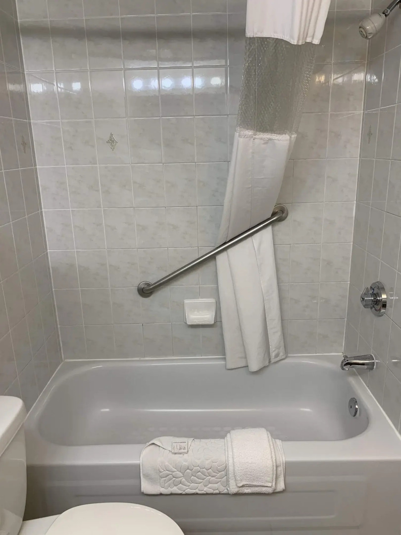 Travelodge by Wyndham Stony Plain