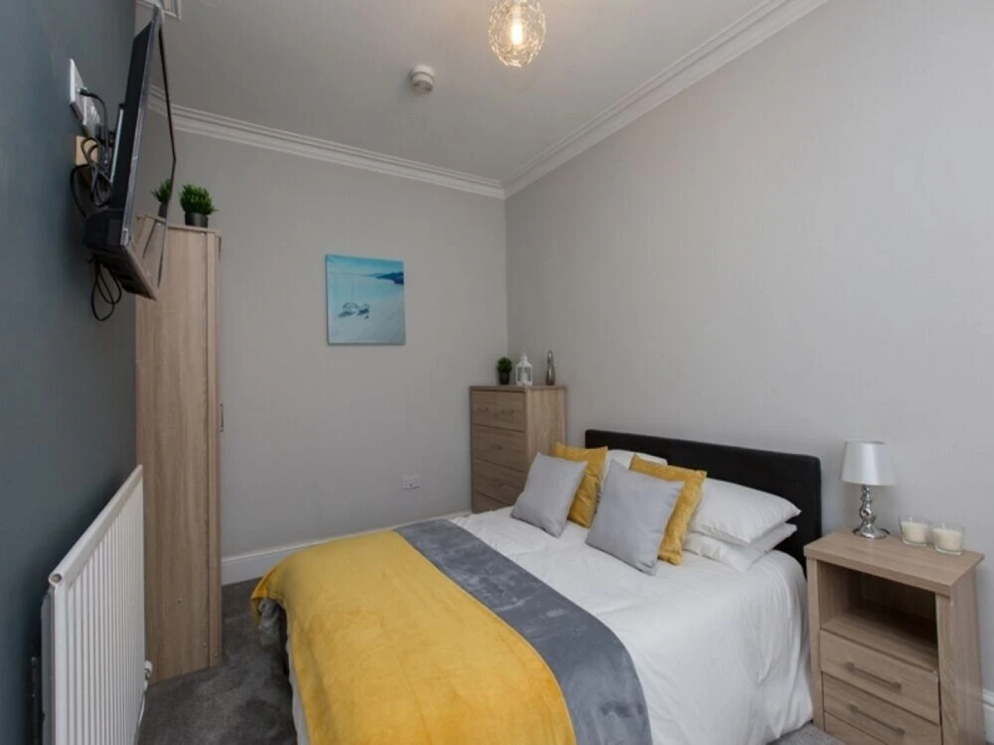 Town House @ Wistaston Road