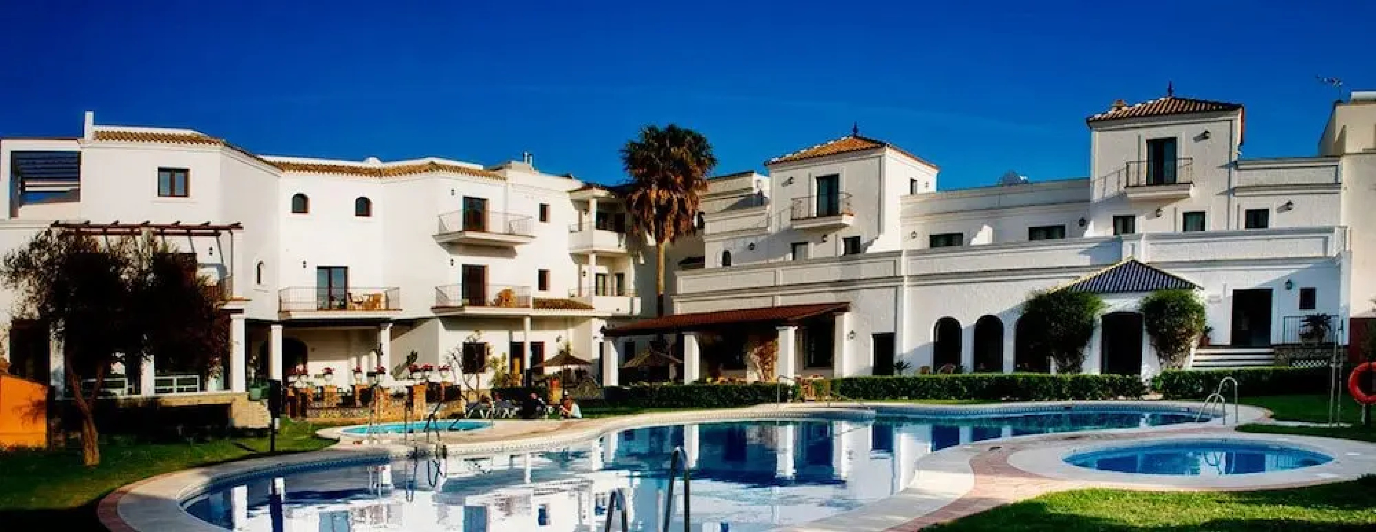 Hospedería – Appartments Doña Lola Zahara