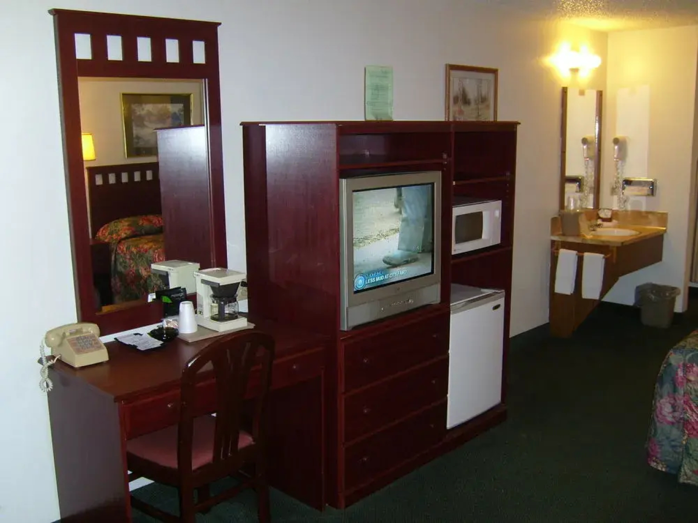 Shanico Inn
