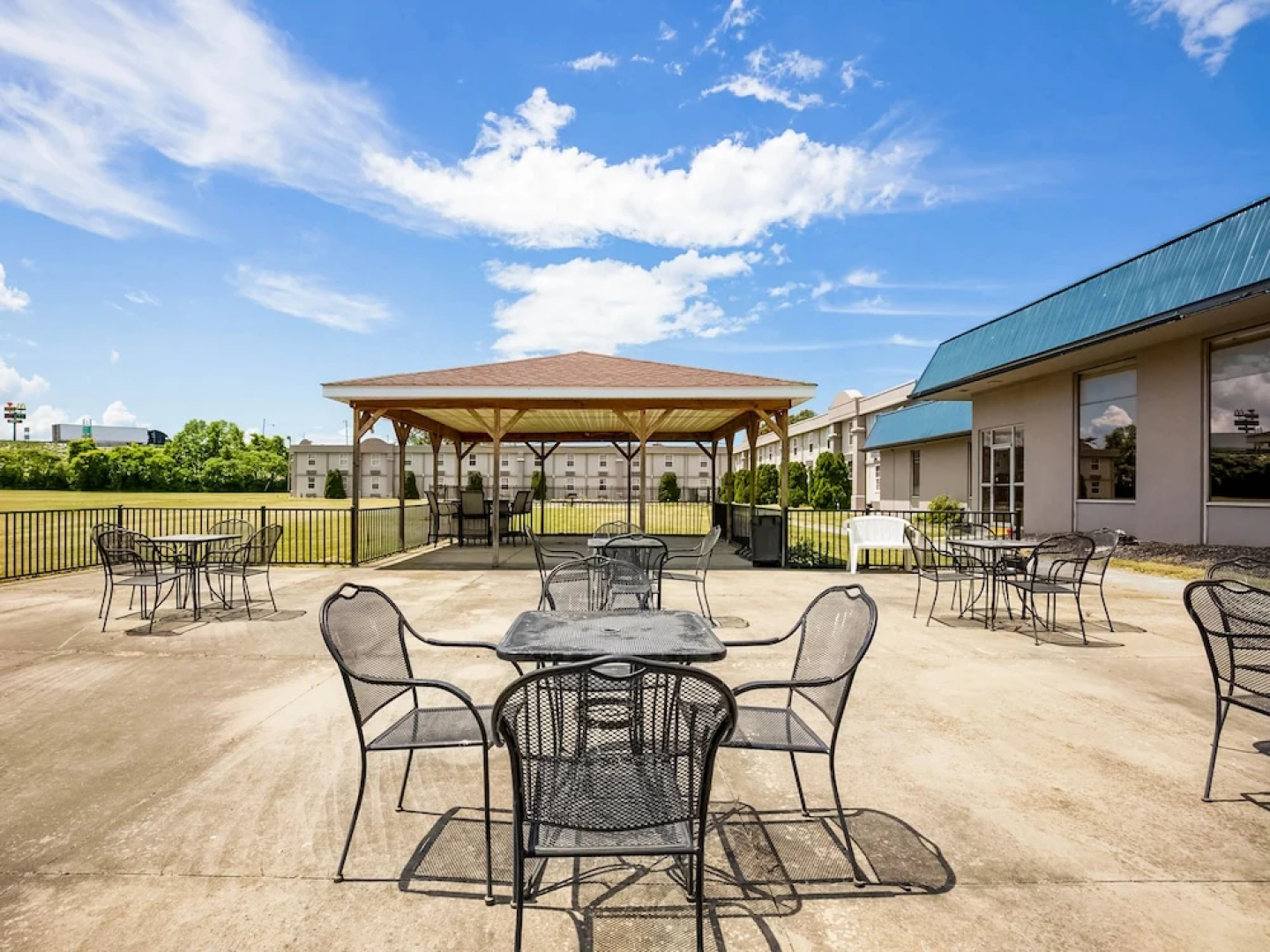 Days Inn Conneaut
