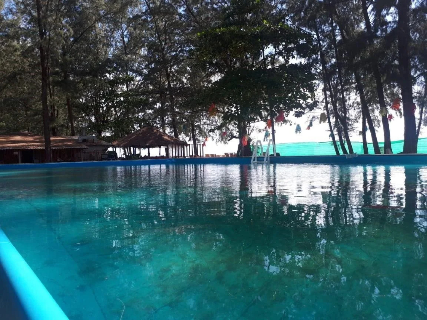 Eco Lanta Hideaway Beach Resort