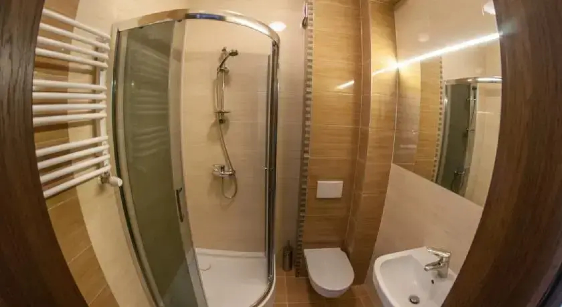 Hotel E7
