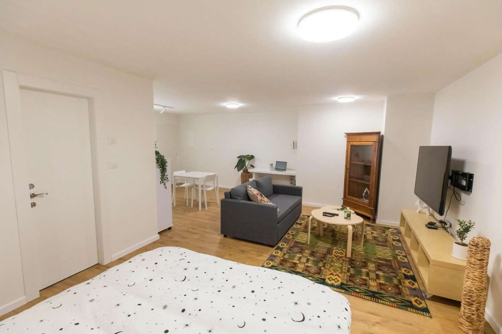 Sheba-Shik apartment, Tel hashomer שיבא-שיק, תל השומר,דירת סטודיו מקסימה!