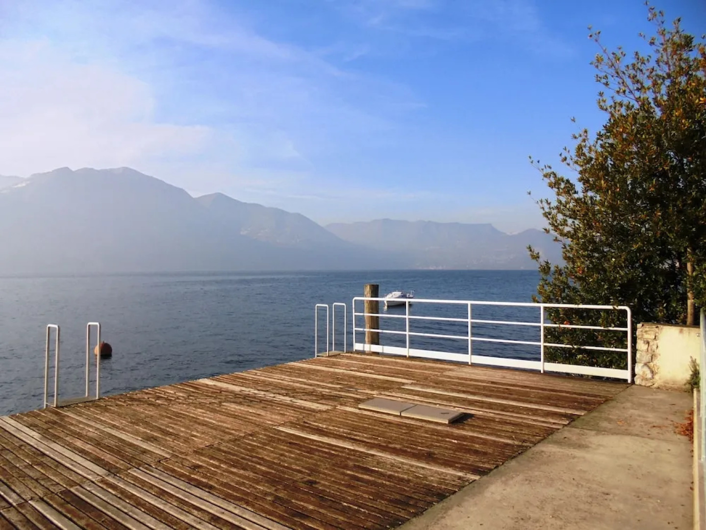 Direttamente Al lago