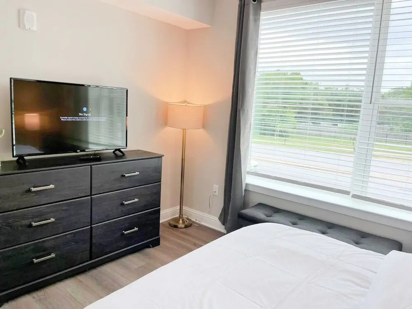 The Elvis Presley Urban Luxury Apts Austin