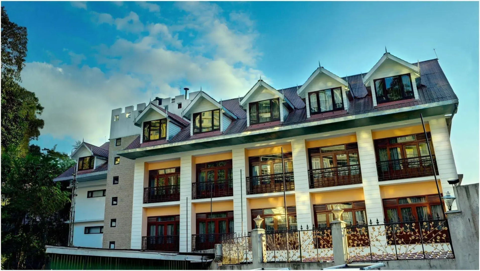 Summit Golden Crescent Resort & Spa