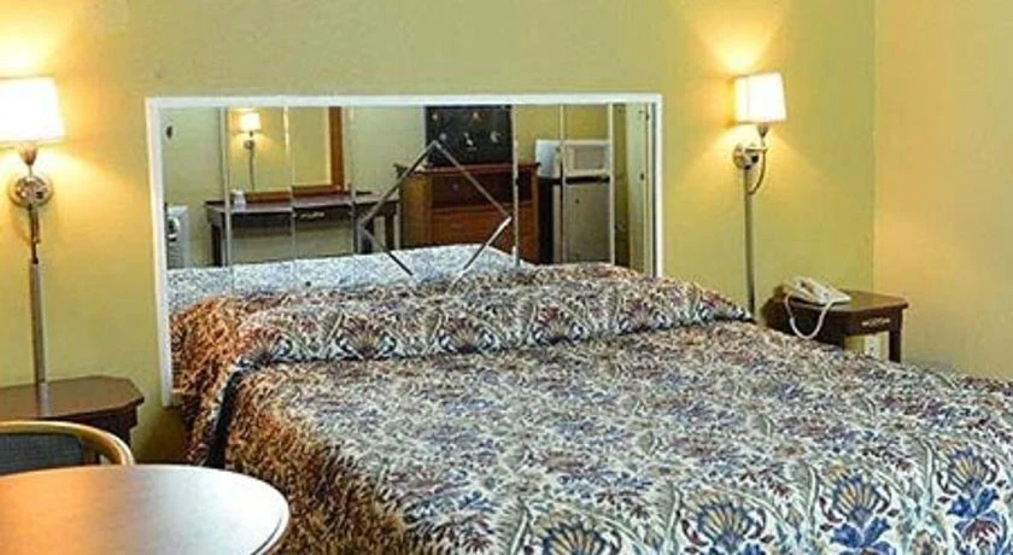 Ivory Tower Motor Inn